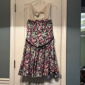 LC Lauren Conrad Floral Dress - Cream and Pink Size 16 NWT Women’s / Juniors
